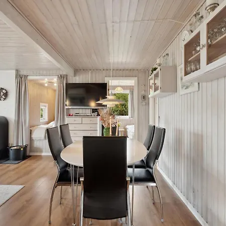 Stunning In Assens With Kitchen *